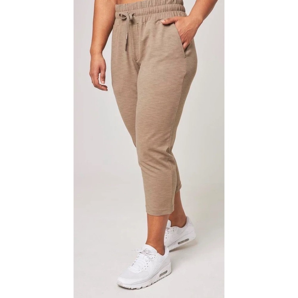 Mondetta Womens‎ Space Dye Capri Jogger, XL